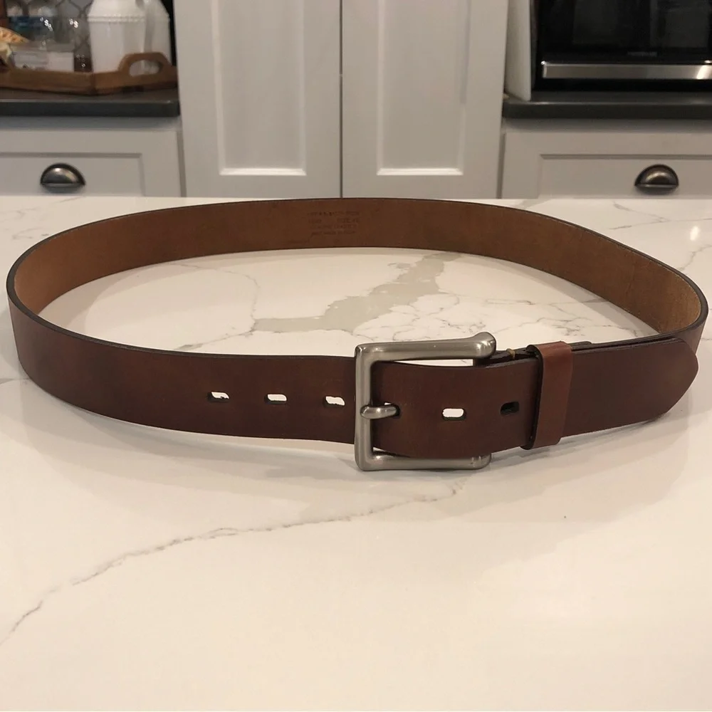 Men’s Chestnut Brown Leather Belt Matte Silver Buckle Made In India Casual Sz 46